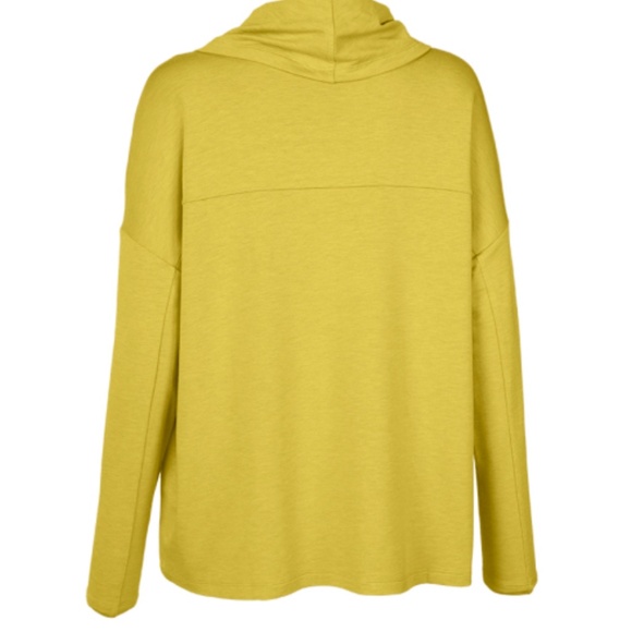 cabi Ease Turtleneck, #4193, S, EUC, Bright Moss - Picture 10 of 10